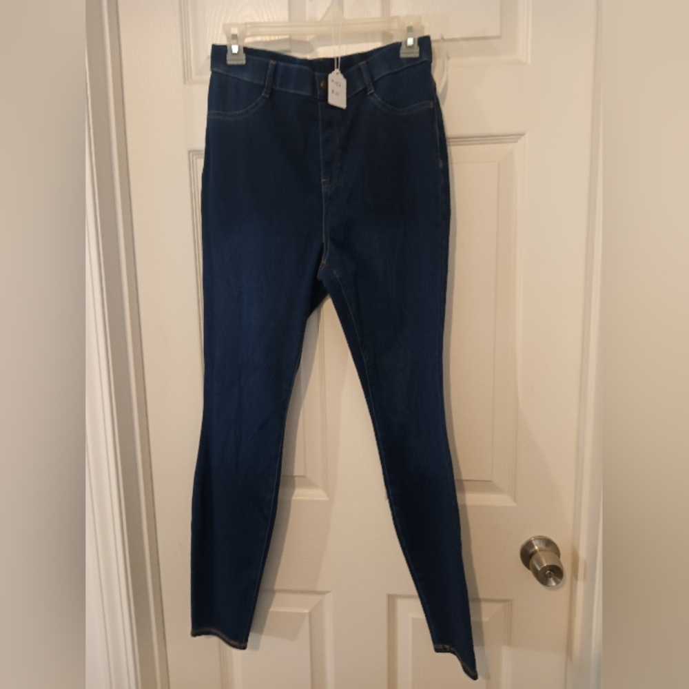 Denim stretch jeggings NWT